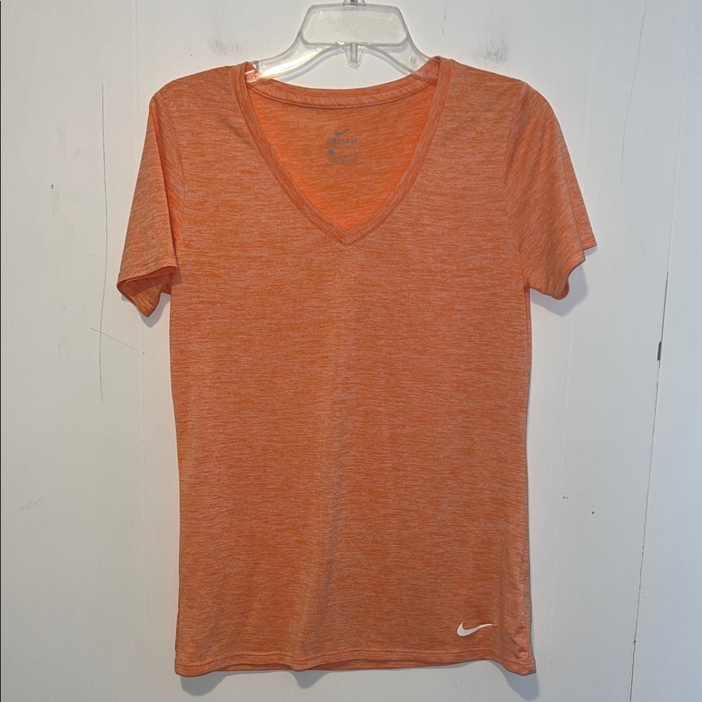 Nike Women's Bright Orange V-Neck Tee Dry Fit T Shirt Size M 0318269